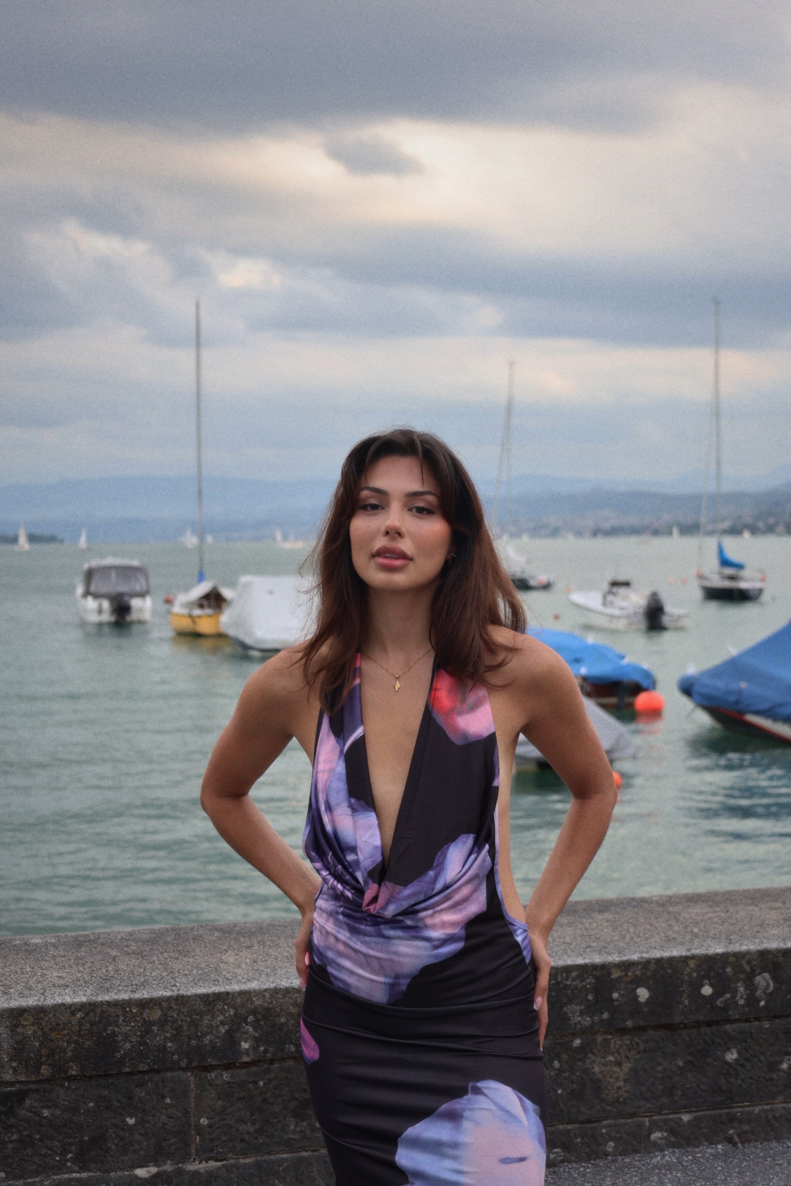 FloraÉclat – Elegantes Blumen-Maxikleid