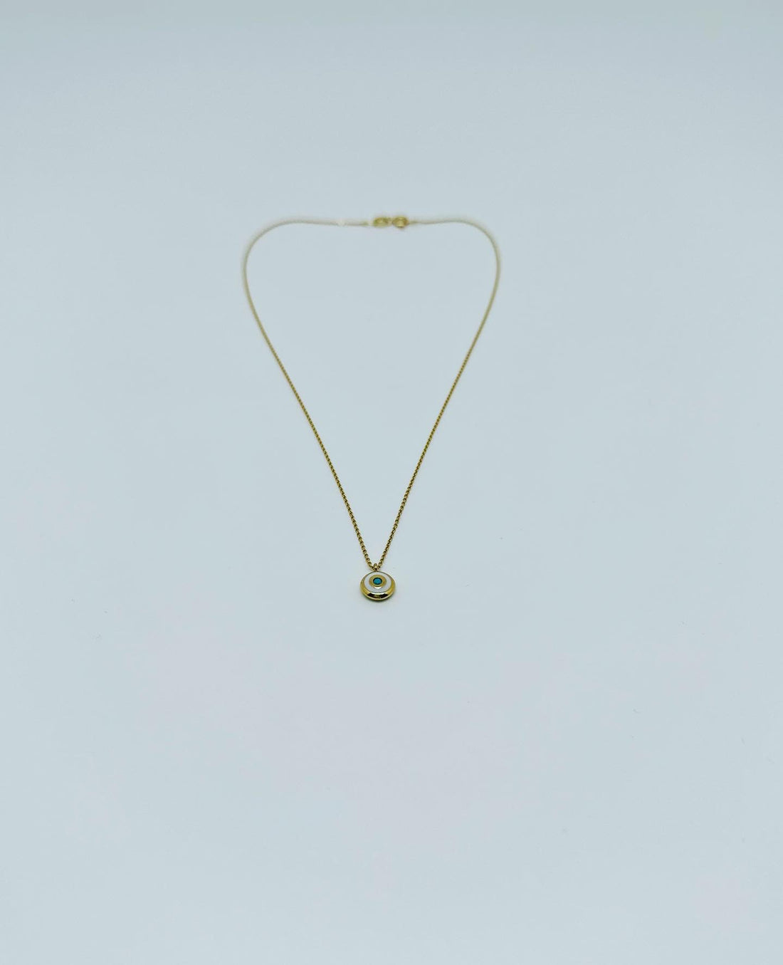 Magic eye necklace 18k gold plated