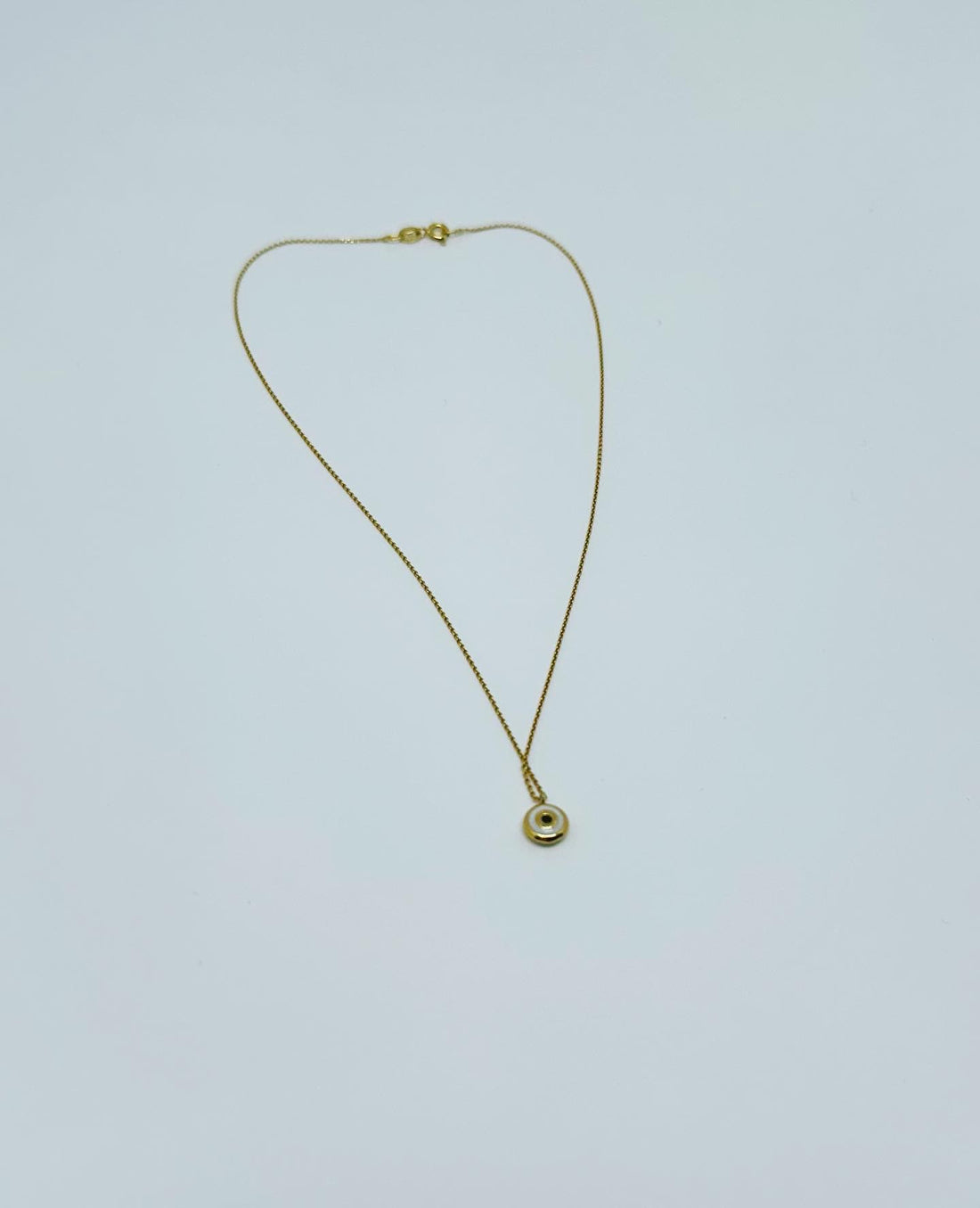 Magic eye necklace 18k gold plated