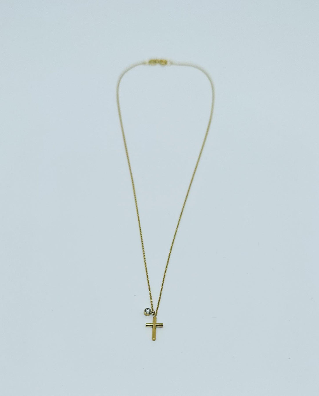 Cross necklace 18 carat gold plated